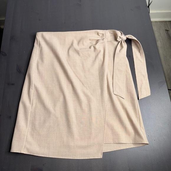 Samsoe Samsoe Milani Khaki Wrap Skirt NWT - Picture 6 of 13